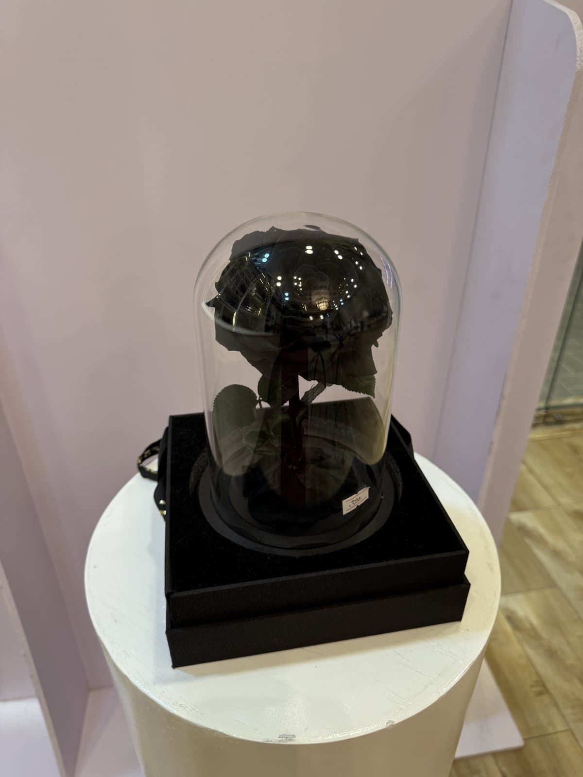 Forever Rose Glass Dome — Black