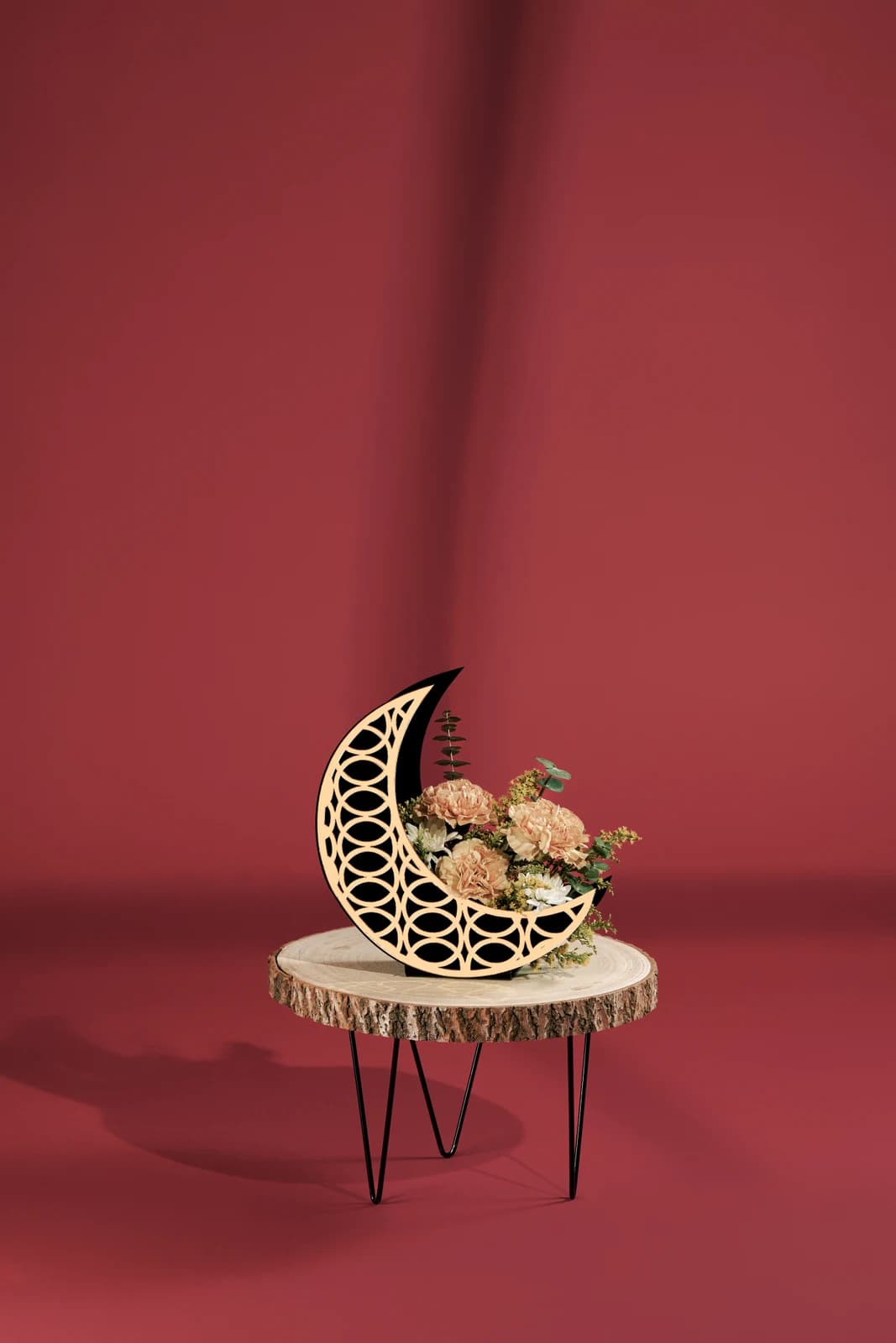Golden crescent arrangement, view 1