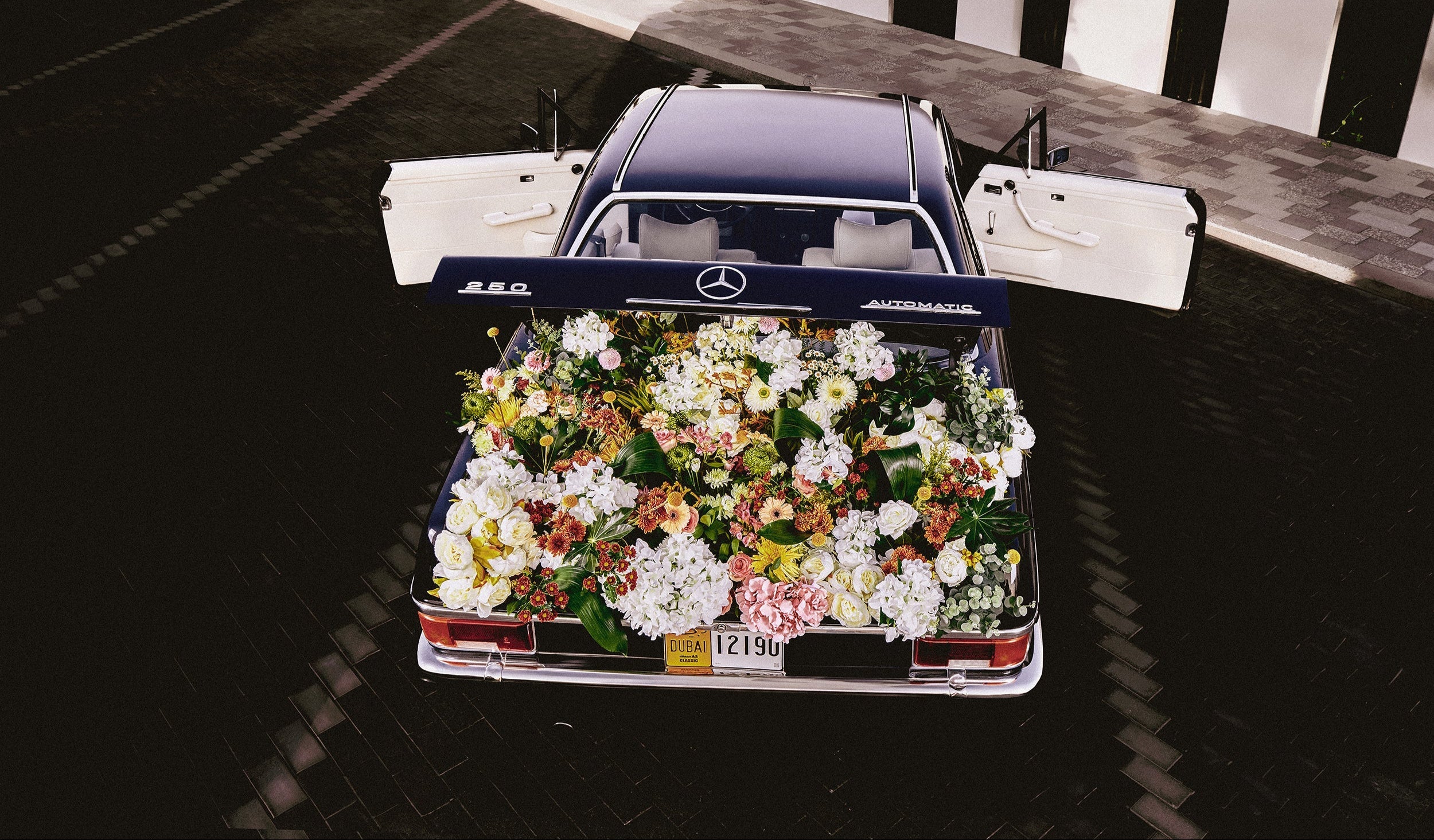 UAE-Wide Event Flowers, Flower Carts & Classic Car Floral Styling