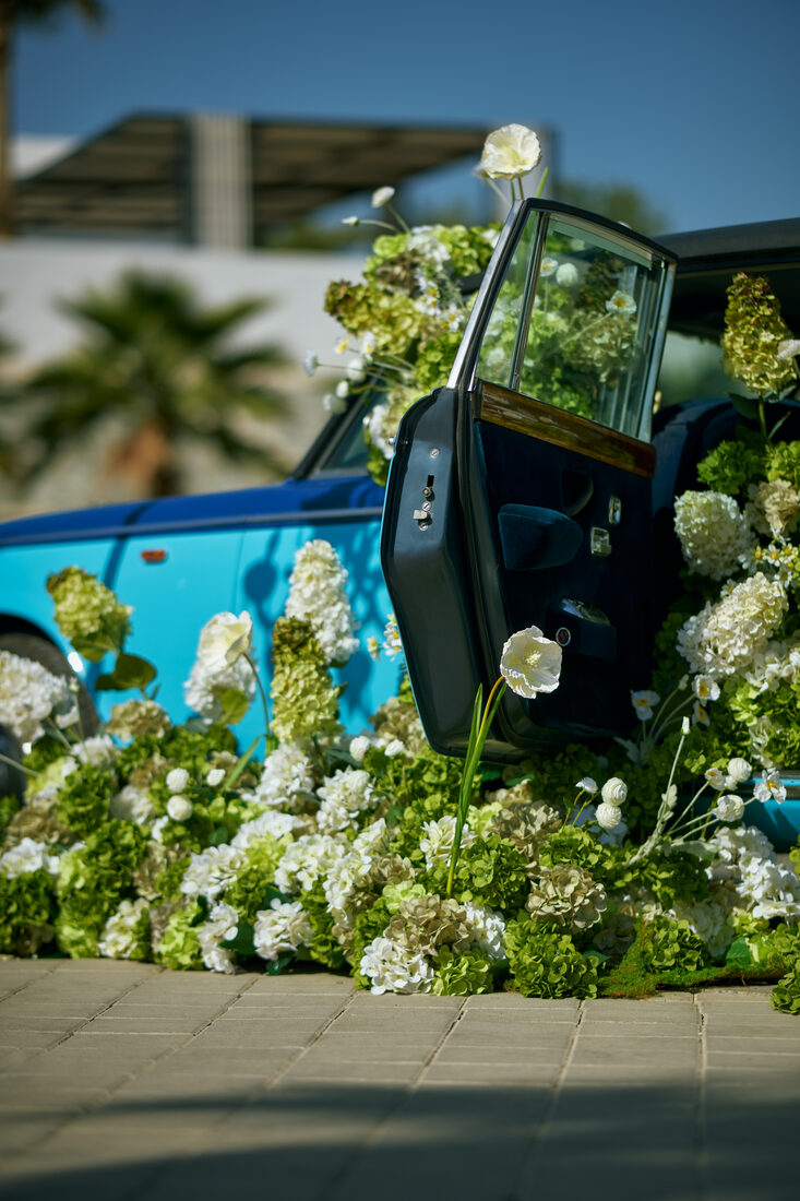 Wedding flower arrangement by Flower Corner, Sharjah
